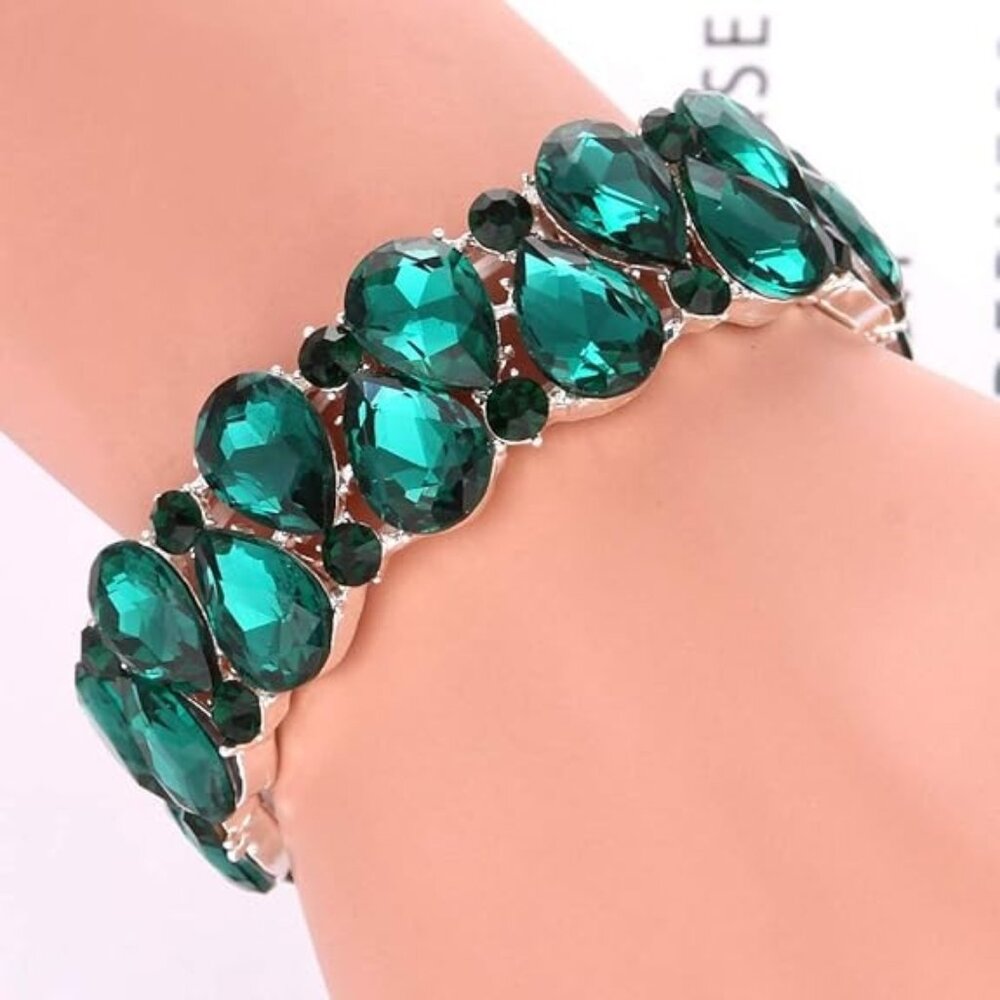 2/$10 Youfir Austrian Crystal Emerald Green Stretch Bracelet, NIB